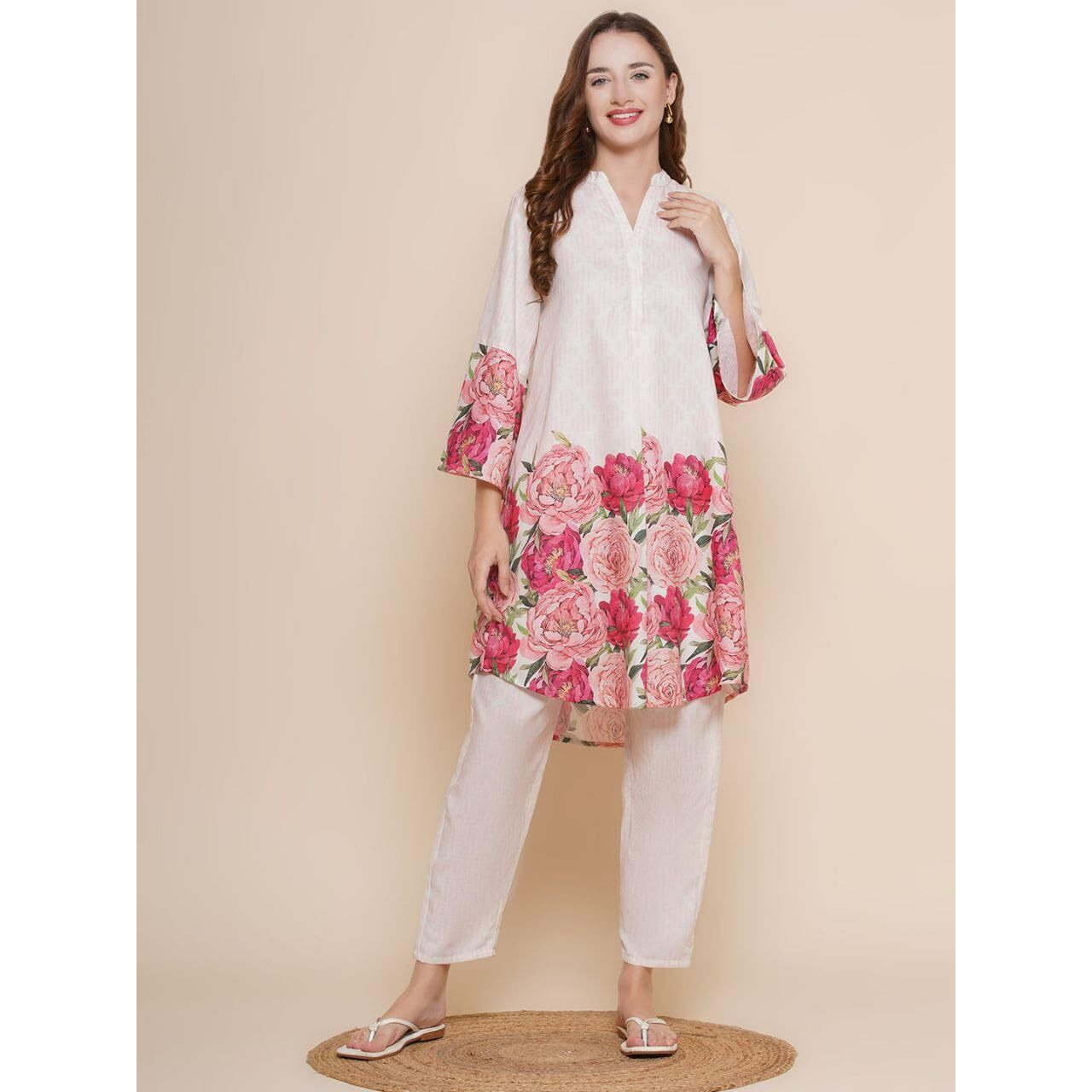 Modestouze Attires Women's Rayon Blend Straight Floral Printed Kurta with Pant | Women Co-ord Set | Kurta Set For Women (IN, Alpha, S, Regular, White)