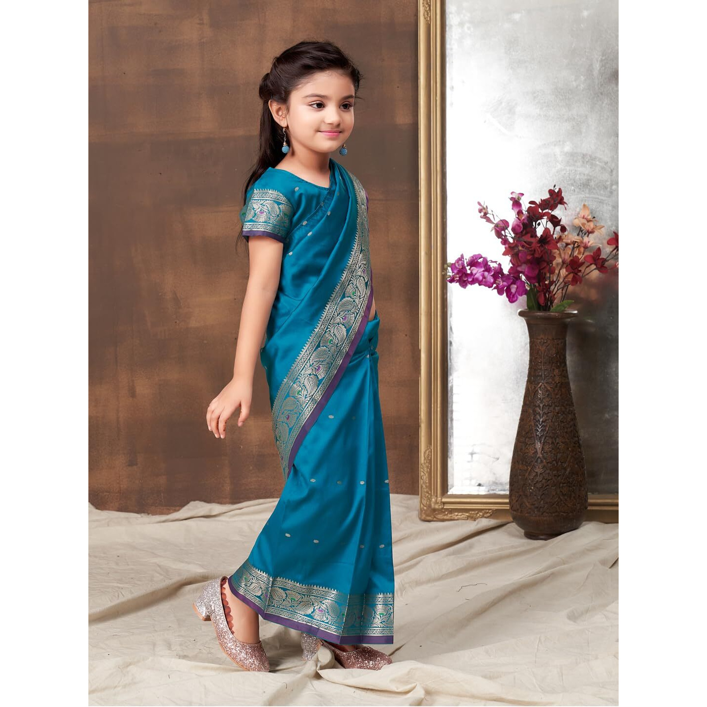 Aarika Girls Ethnic Wear Rama Green Colour Krishma Silk Saree (3-9 Years)