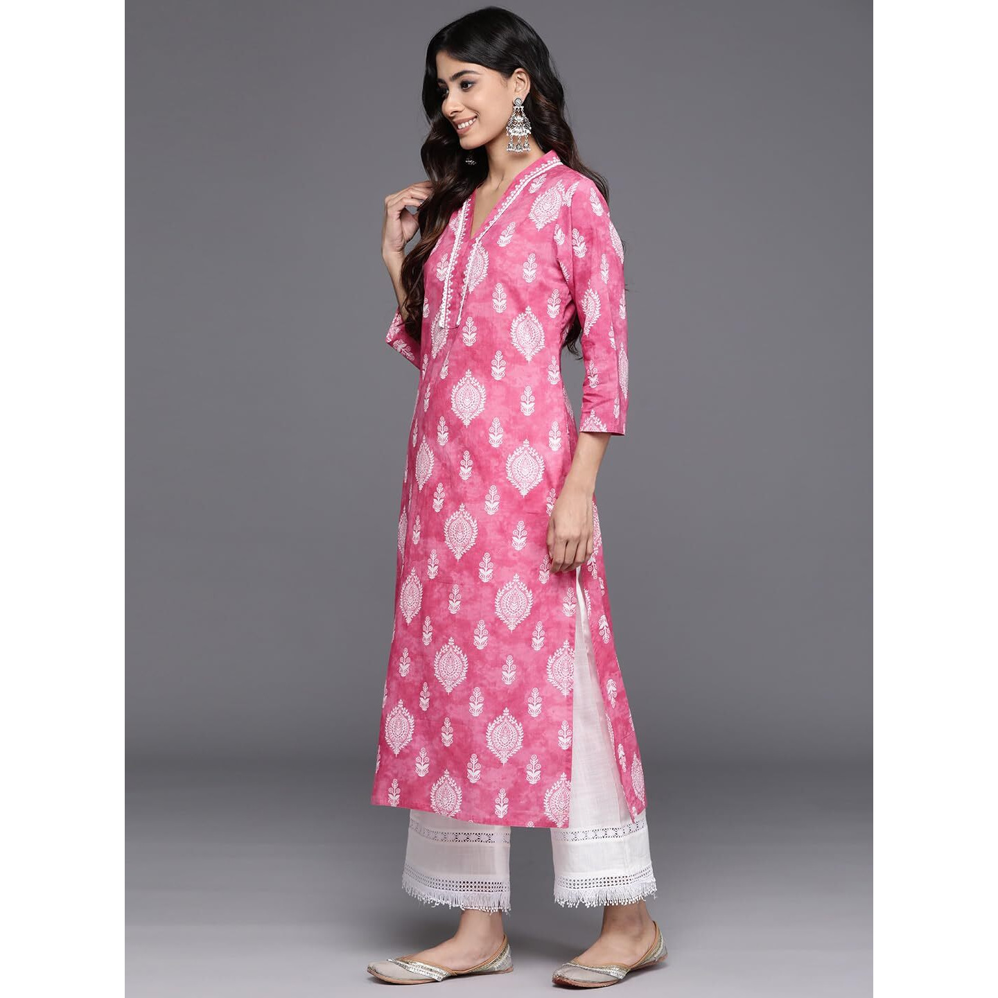 Varanga Women Pink V-Neck Collared Kurta with 3/4th Sleeves, White Prints & Lace Detailing Around Neck (Extra Large)