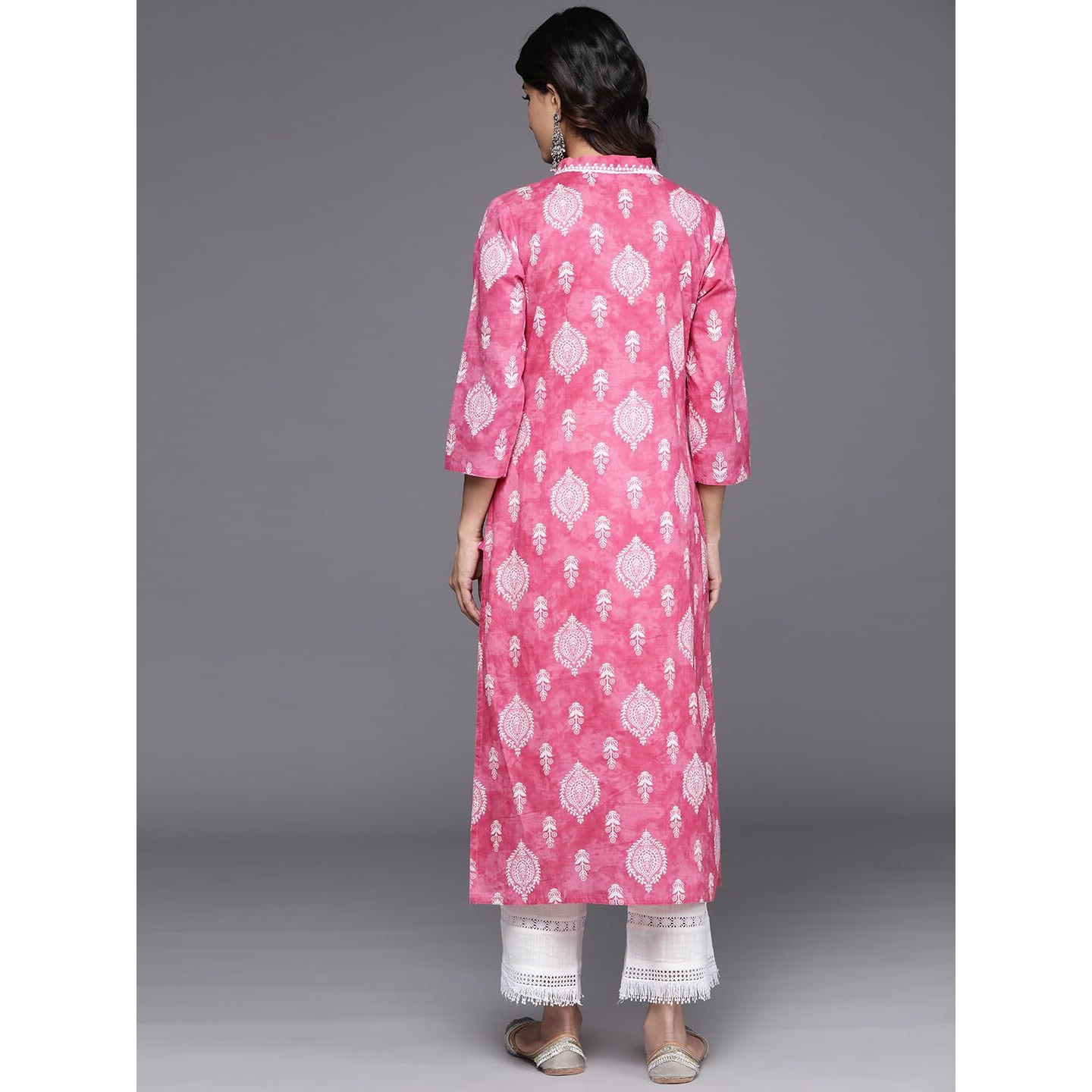 Varanga Women Pink V-Neck Collared Kurta with 3/4th Sleeves, White Prints & Lace Detailing Around Neck (Extra Large)