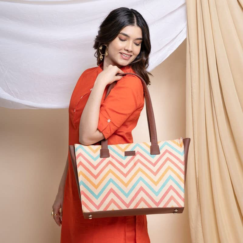 Zouk Wavbeach Wave Printed Jute Handcrafted Vegan Leather Women's Multicolor Structured Tote Bag Contemporary