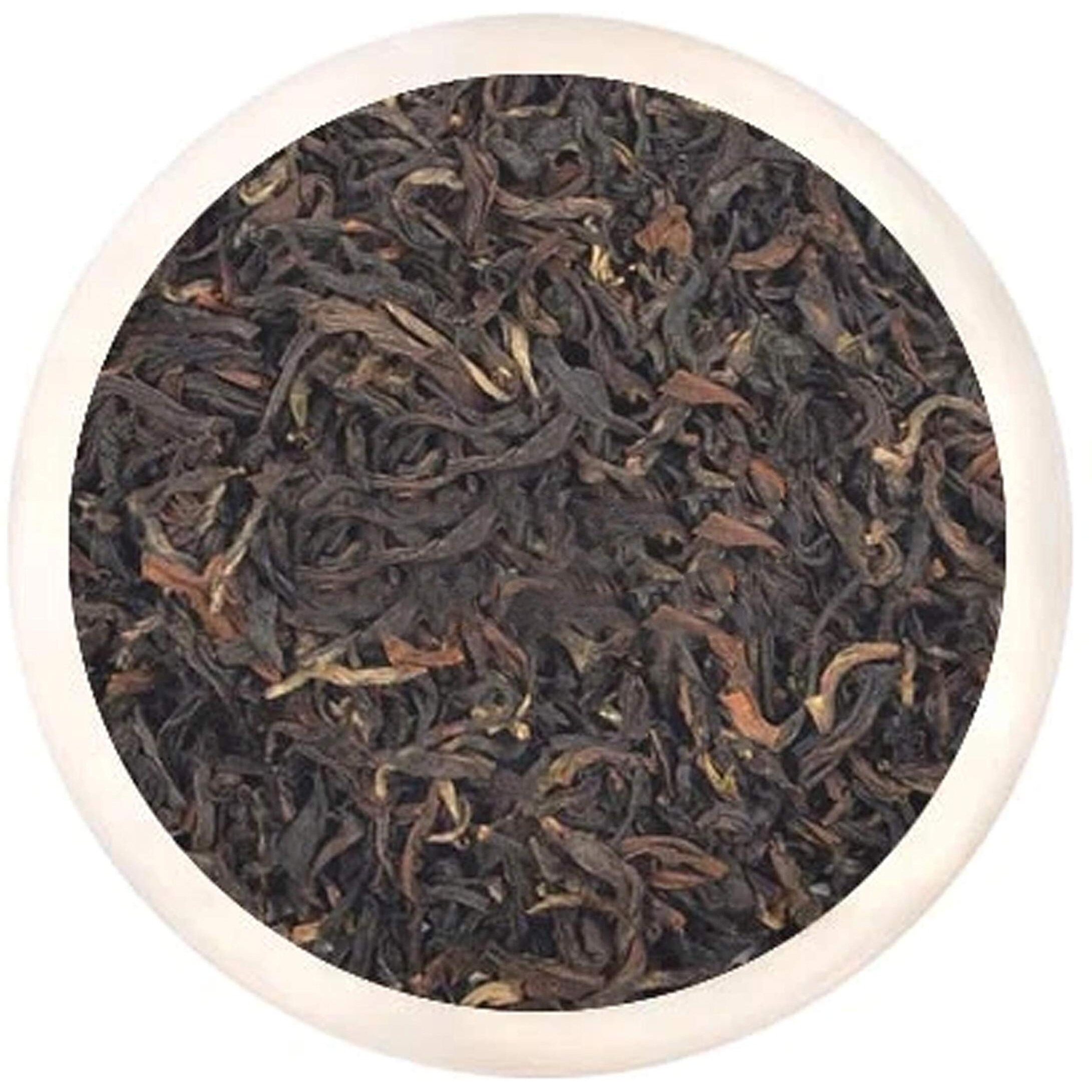 Golden Tips Darjeeling Black Tea Loose Leaves Brocade Bag (100 Gram, 50 Cups)
