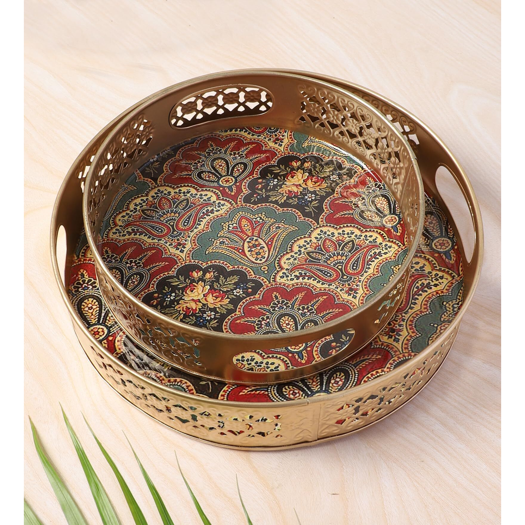 Two Moustaches Traditional Design Serving Trays Set (8 Inches & 10 Inches), Serving Plates For Home, Platters For Tea/Coffee/Fruits/Snacks, Decorative Pichwai Tray, Golden, Pack Of 2