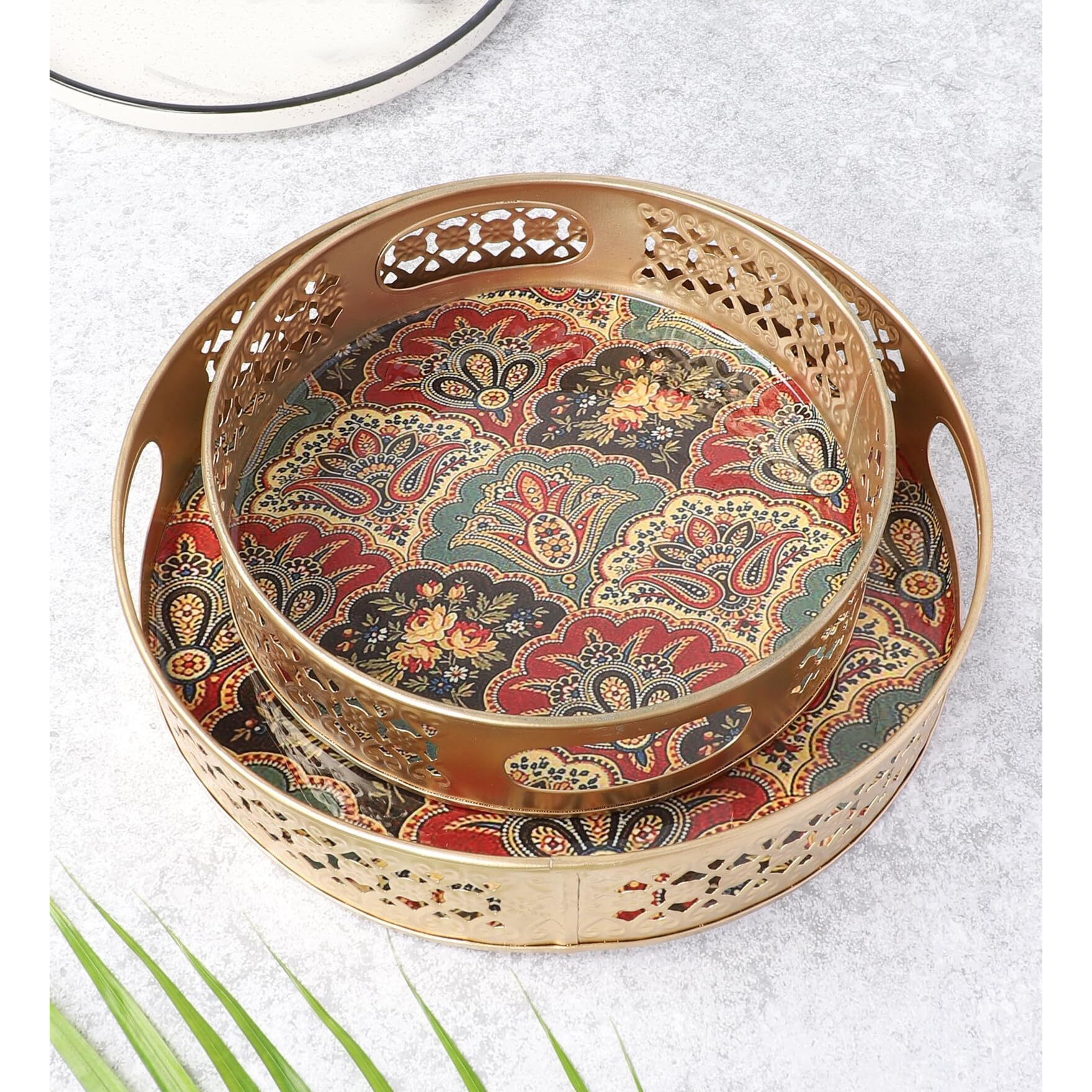 Two Moustaches Traditional Design Serving Trays Set (8 Inches & 10 Inches), Serving Plates For Home, Platters For Tea/Coffee/Fruits/Snacks, Decorative Pichwai Tray, Golden, Pack Of 2