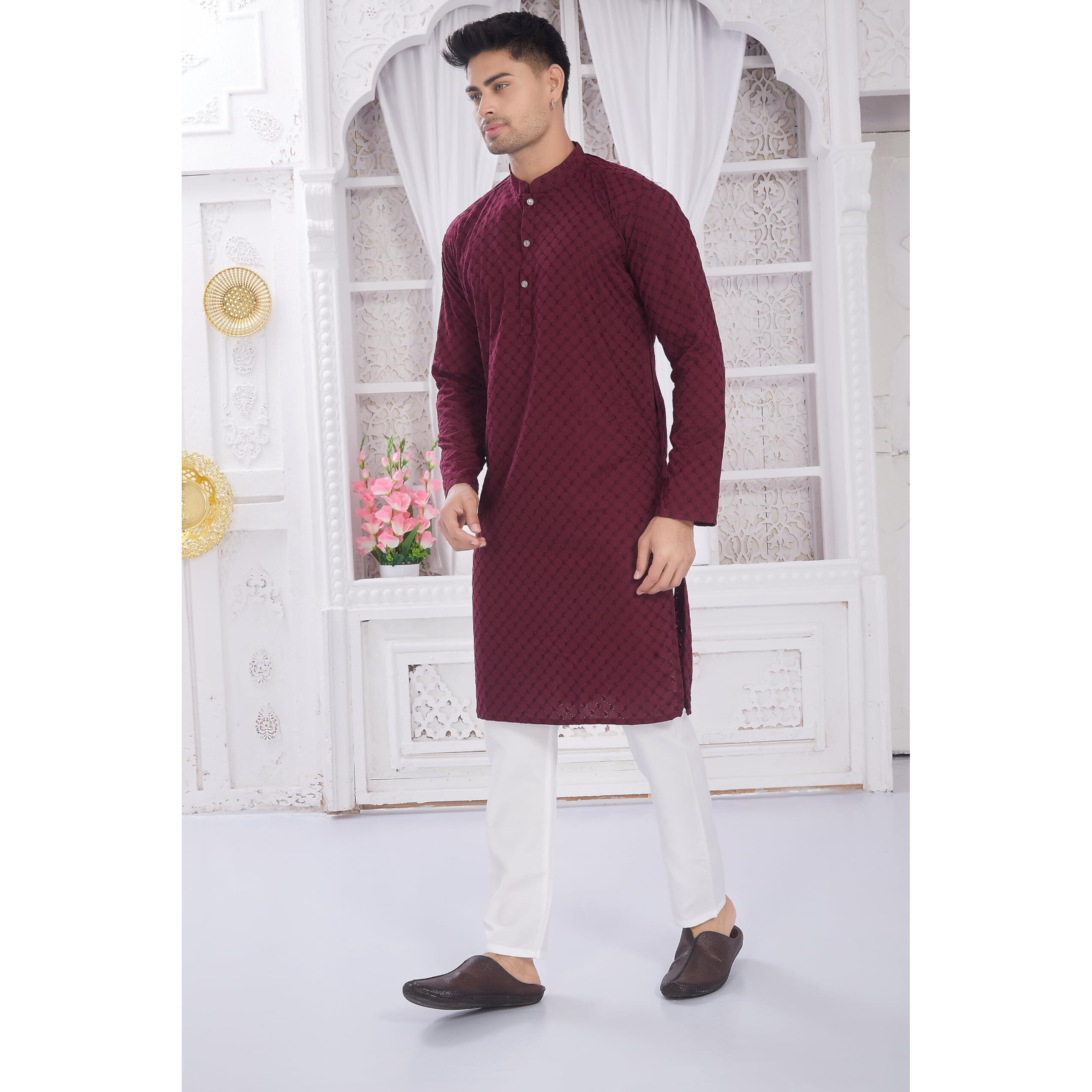 Divisive Men's Thread Embroidered Cotton Only Slim Fit Kurta (Dkrt631_M_Burgundy)