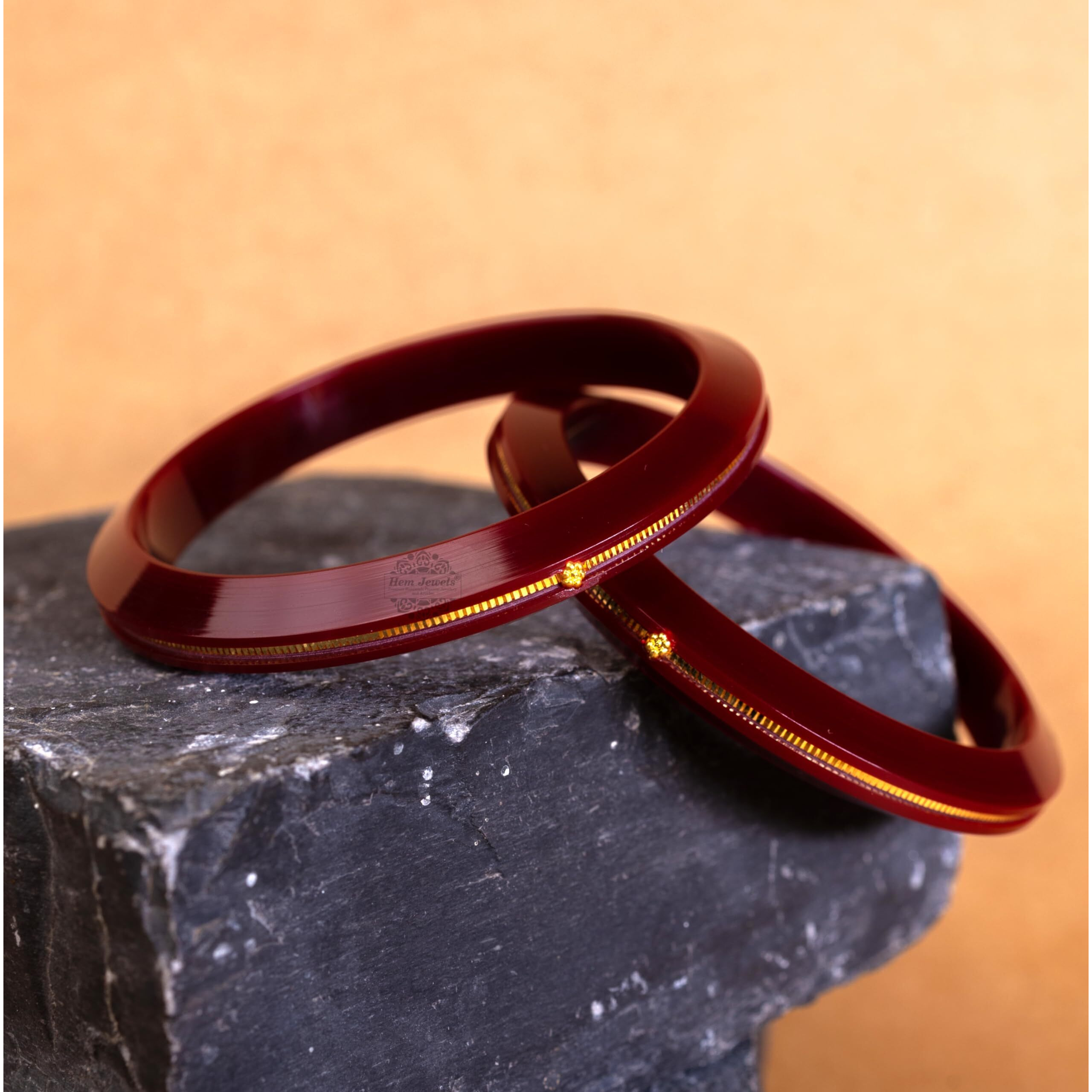 Hem Jewels By Ashok Jewellers 22Kt (916) Yellow Gold Pola Bangles/Gold Handmade Chudi/Wedding Chooda For Women With Purity Certificate (Set Of 2Pcs, 6Mm Broad) - Maroon (2.4 Aani)