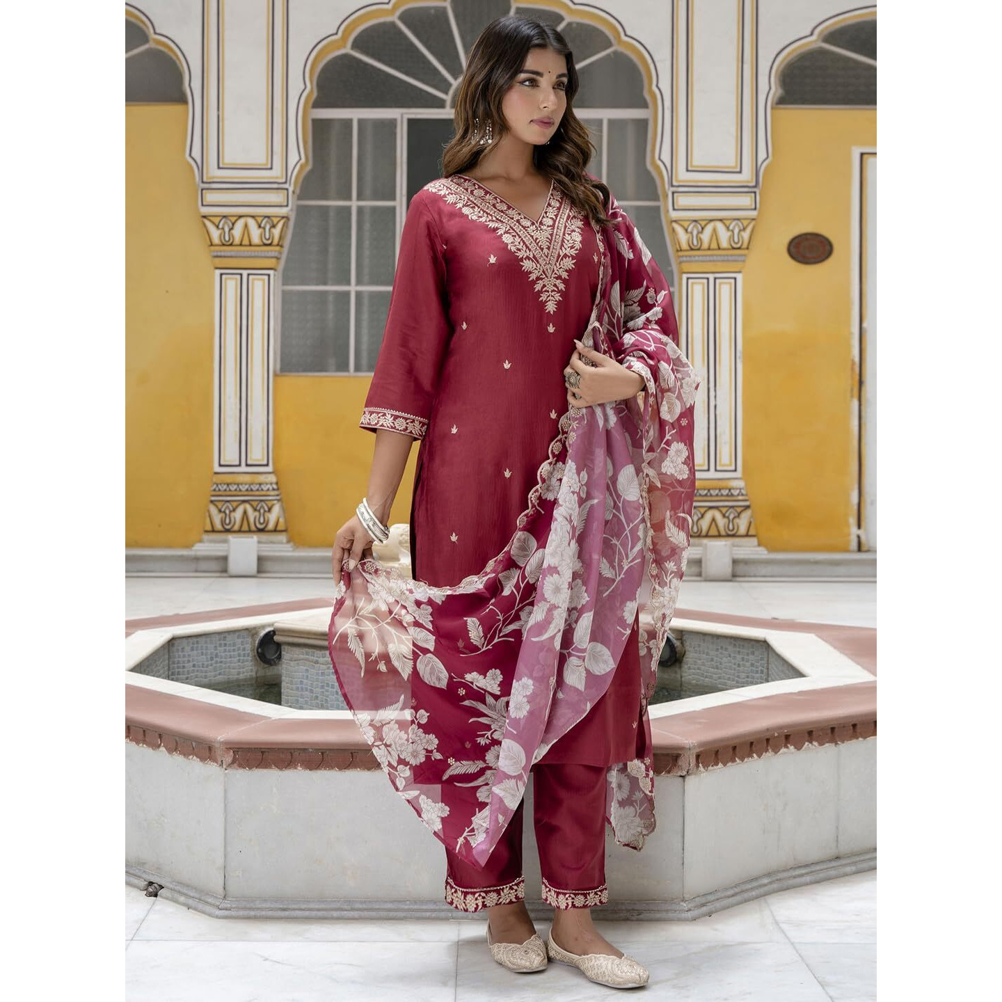 Vredevogel Kurta Set With Dupatta | Embroidered Viscose Rayon Kurta Pant Set For Women | Women's Ethnic Casual Kurti Set (Maroon_Small)