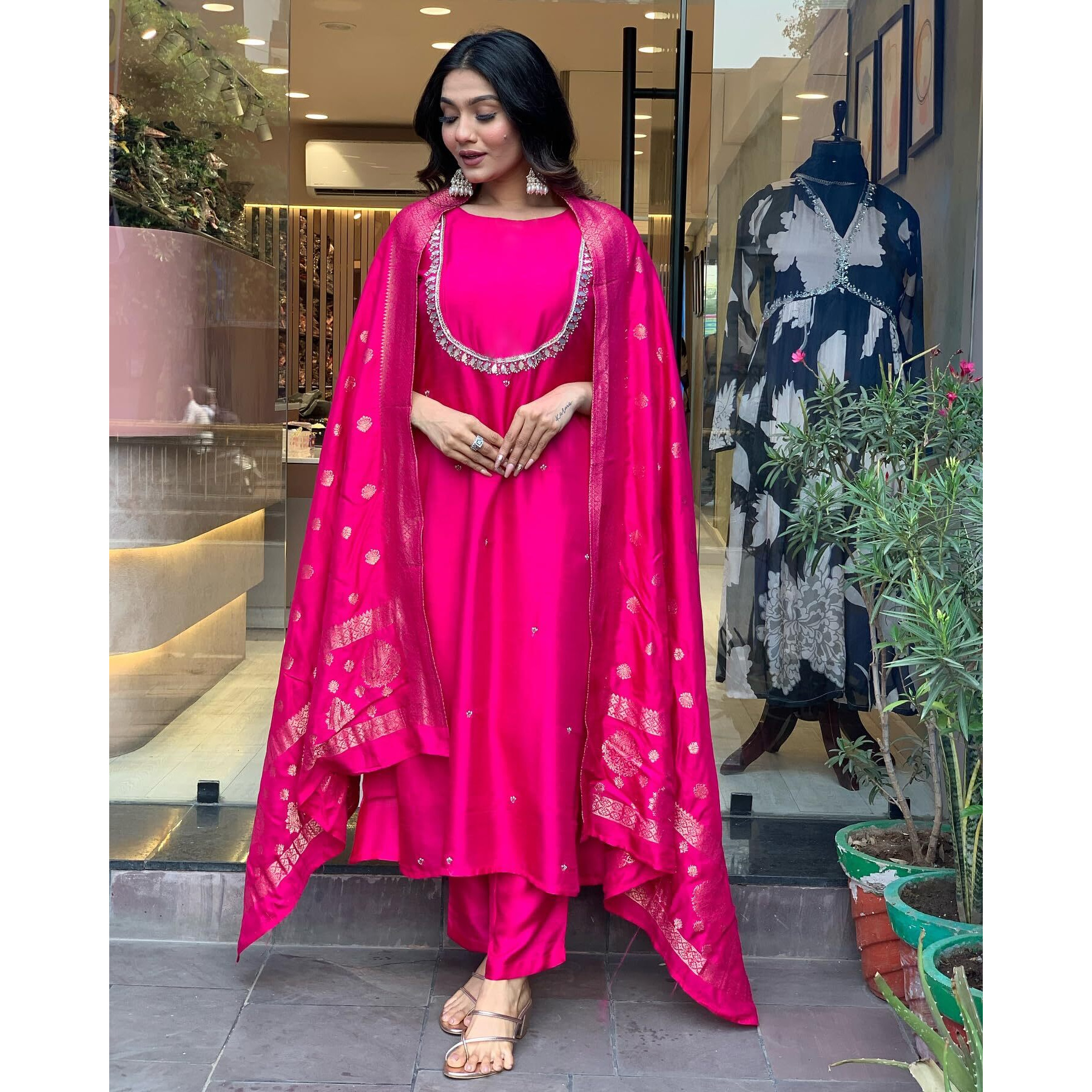 Gosriki Women's Silk Blend Straight Embroidered Kurta With Pant & Dupatta (Deluxe Pink-Vks01-Gs_Xl_Pink_X-Large)