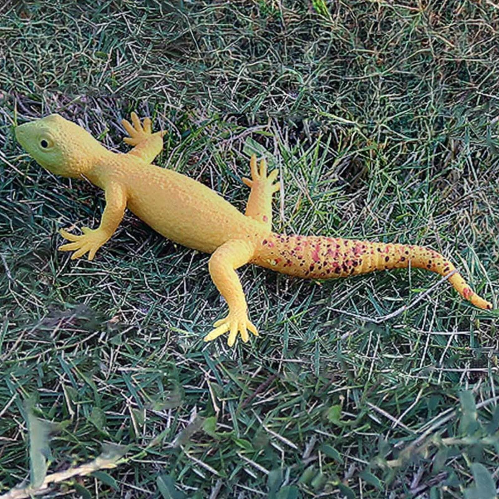 Super Toy Reptile Toy For Kids Realistic Gecko Lizard Figurine Rubber Animal Cold Blooded Lifelike Soft Prank Toys Educational Gift Boys Girls
