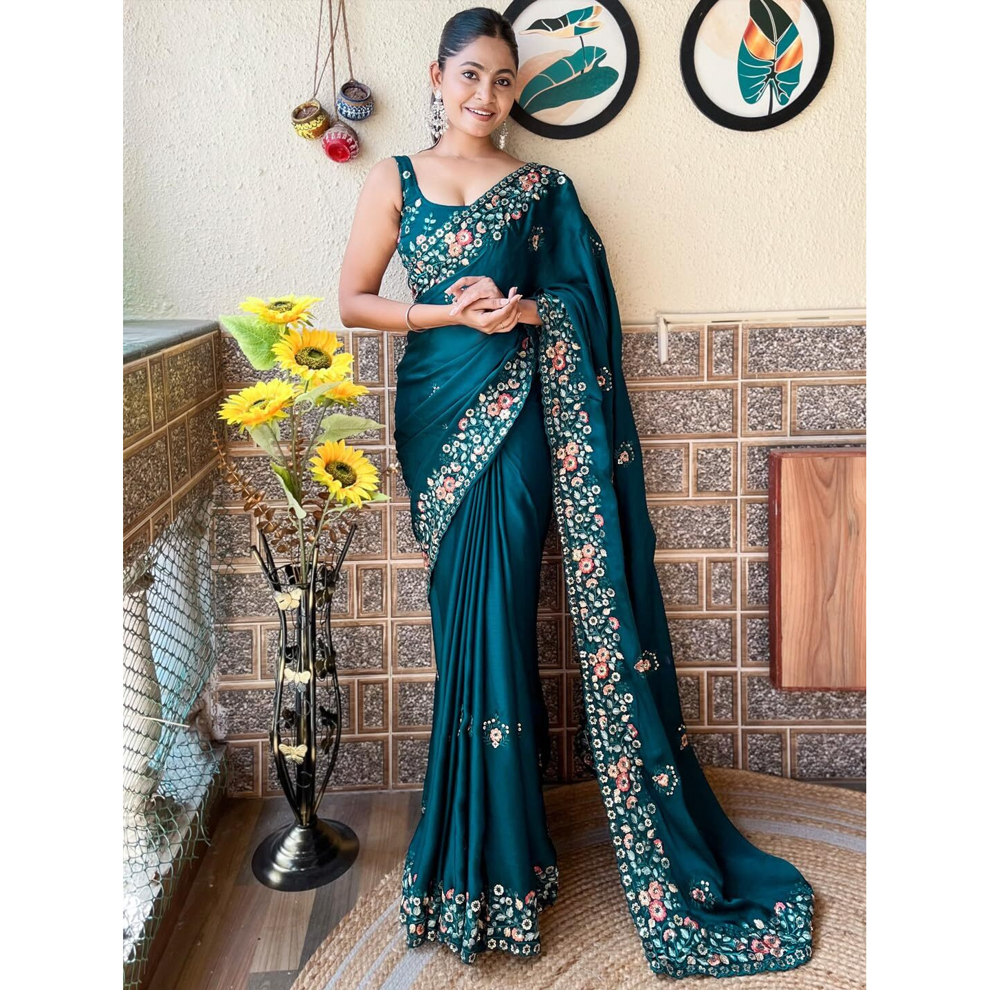 Akhilam Women's Teal Blue Chiffon Embroidered Saree With Unstitched Blouse Piece(Kesari9204_Kr)
