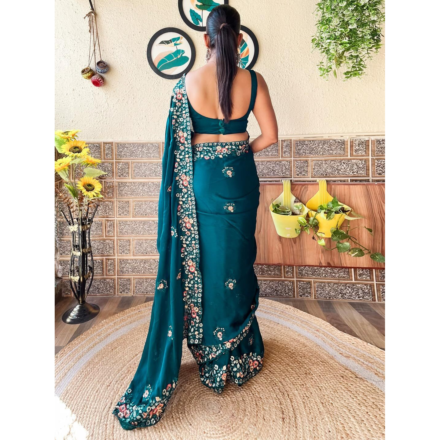 Akhilam Women's Teal Blue Chiffon Embroidered Saree With Unstitched Blouse Piece(Kesari9204_Kr)