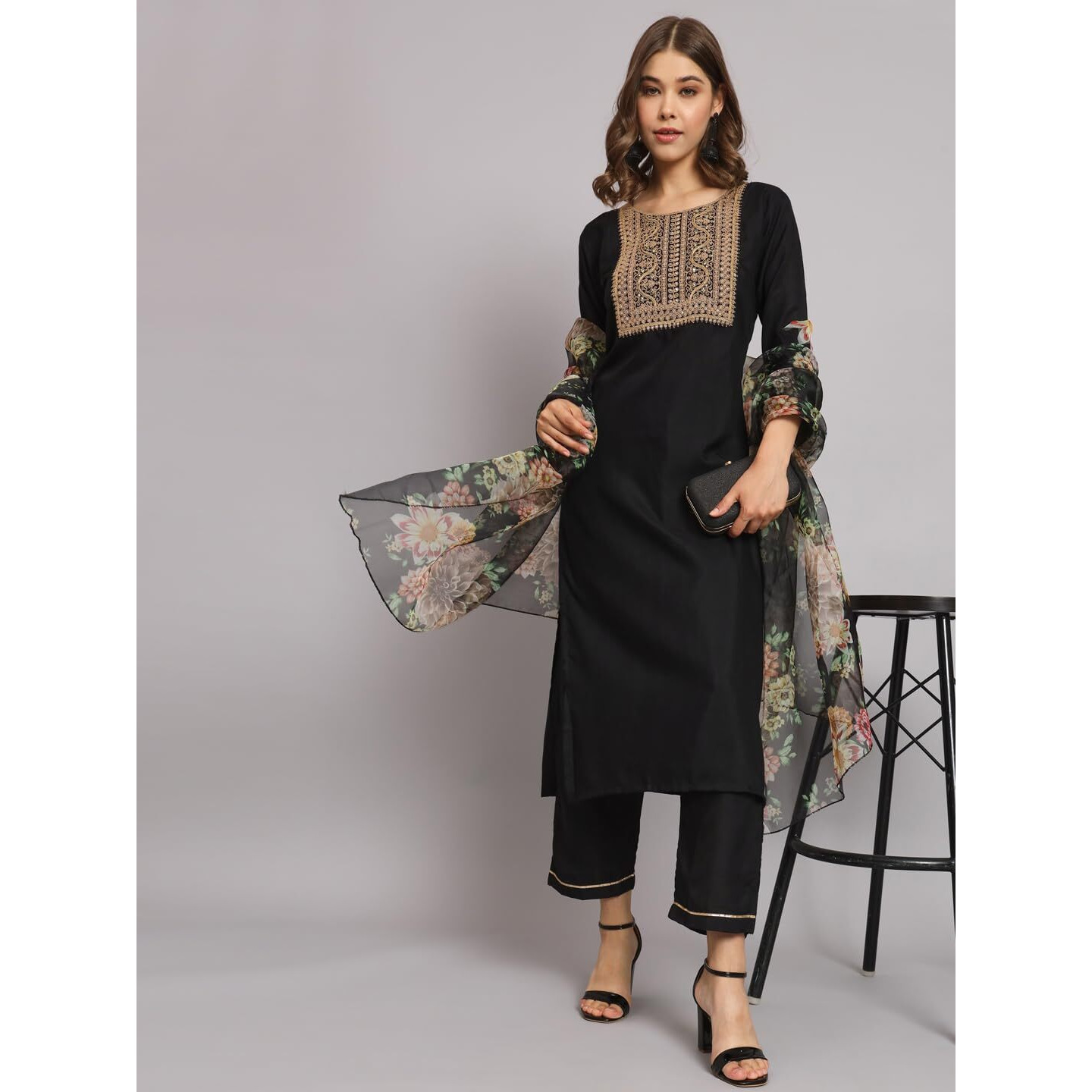 Vredevogel Women's Cotton Blend Embroidered Kurta With Pant & Organza Dupatta Set (Black_Large)