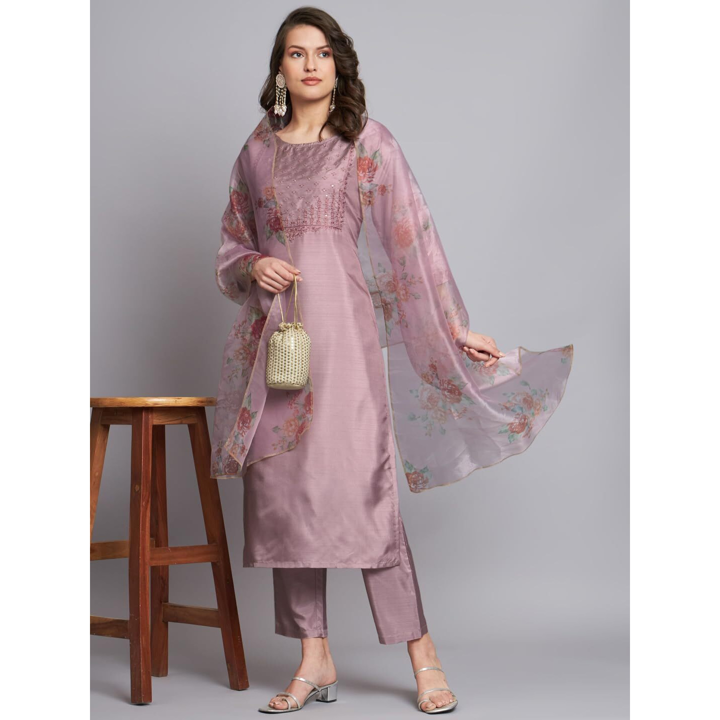 Vredevogel Women's Silk Blend Embroidered Straight Kurta Pant Set With Organza Dupatta (Lavendar_Small)