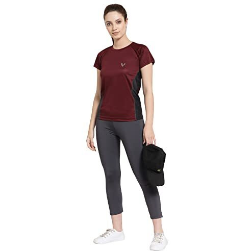 Uzarus Womens Dry Fit Workout Top Sports Gym Regular Fit T-Shirt (Xl, Wine)