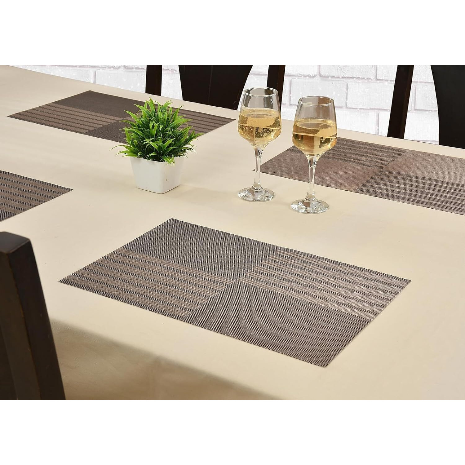 Yellow Weaves Pvc Dining Table Placemats | Heat Resistant Dining Table Place Mats For Kitchen Coffee Center Table Side Party - (Set Of 6, Rose Gold)