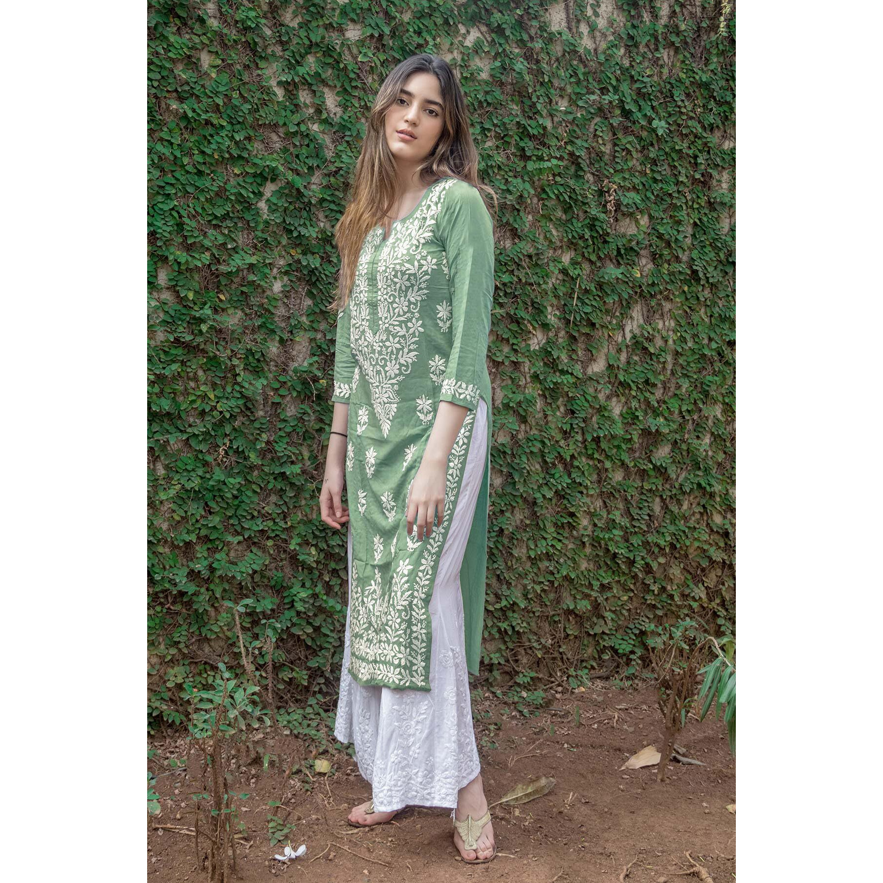 Gosriki Women's Rayon Blend Straight Chikankari Embroidered Kurta (Victoria Green-Gs_L_White_Large)