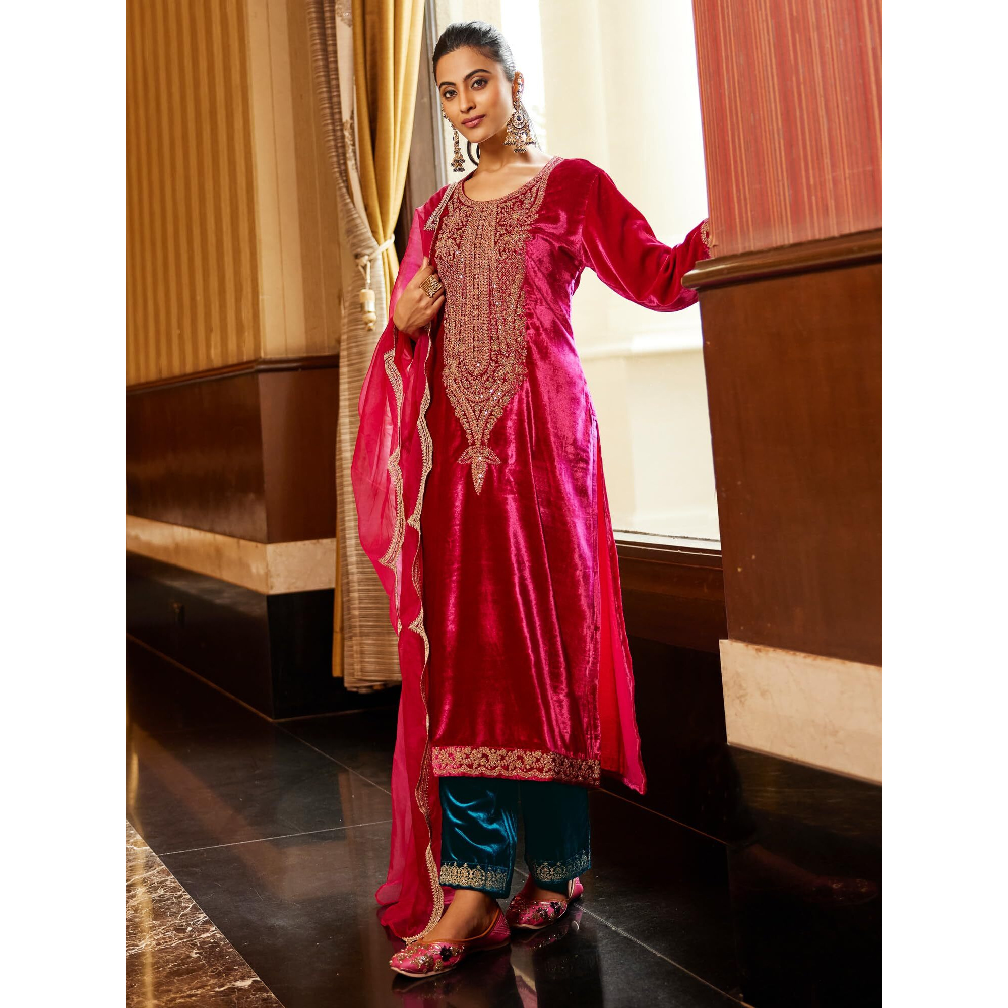 Indo Era Women's Pink Velvet Embroidered Straight Kurta & Pant With Dupatta Set (Ieout6671_X-Small)