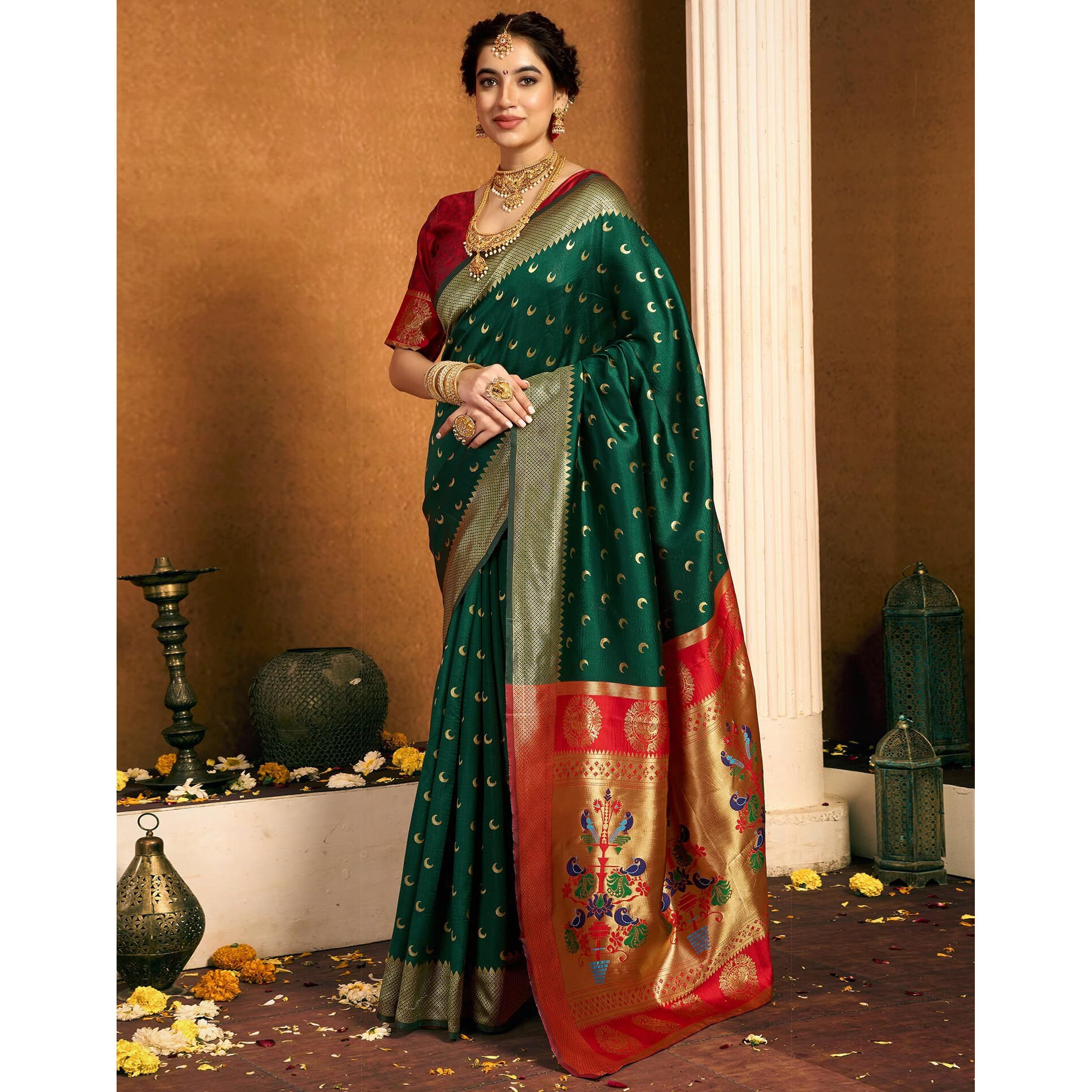 Siril Women's Paithani Silk Saree | Chandrakor Paithani Saree With Unstitched Blouse Piece (4047S6316_Green)