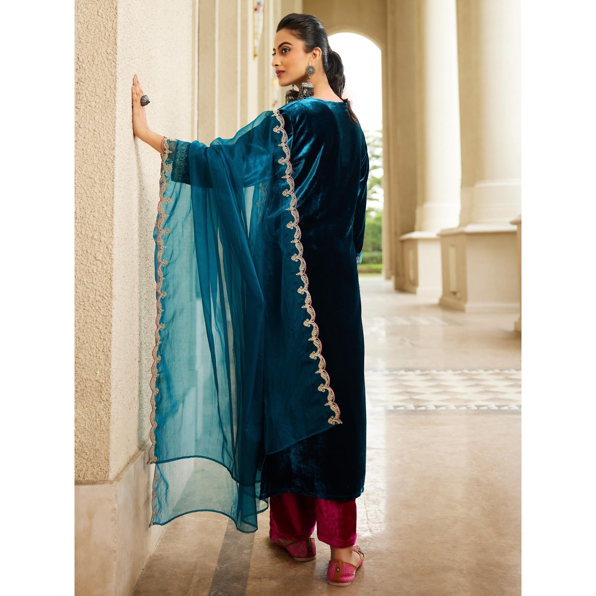 Indo Era Women's Blue Velvet Embroidered Straight Kurta And Pant With Dupatta Set (Ieout6672_Small)