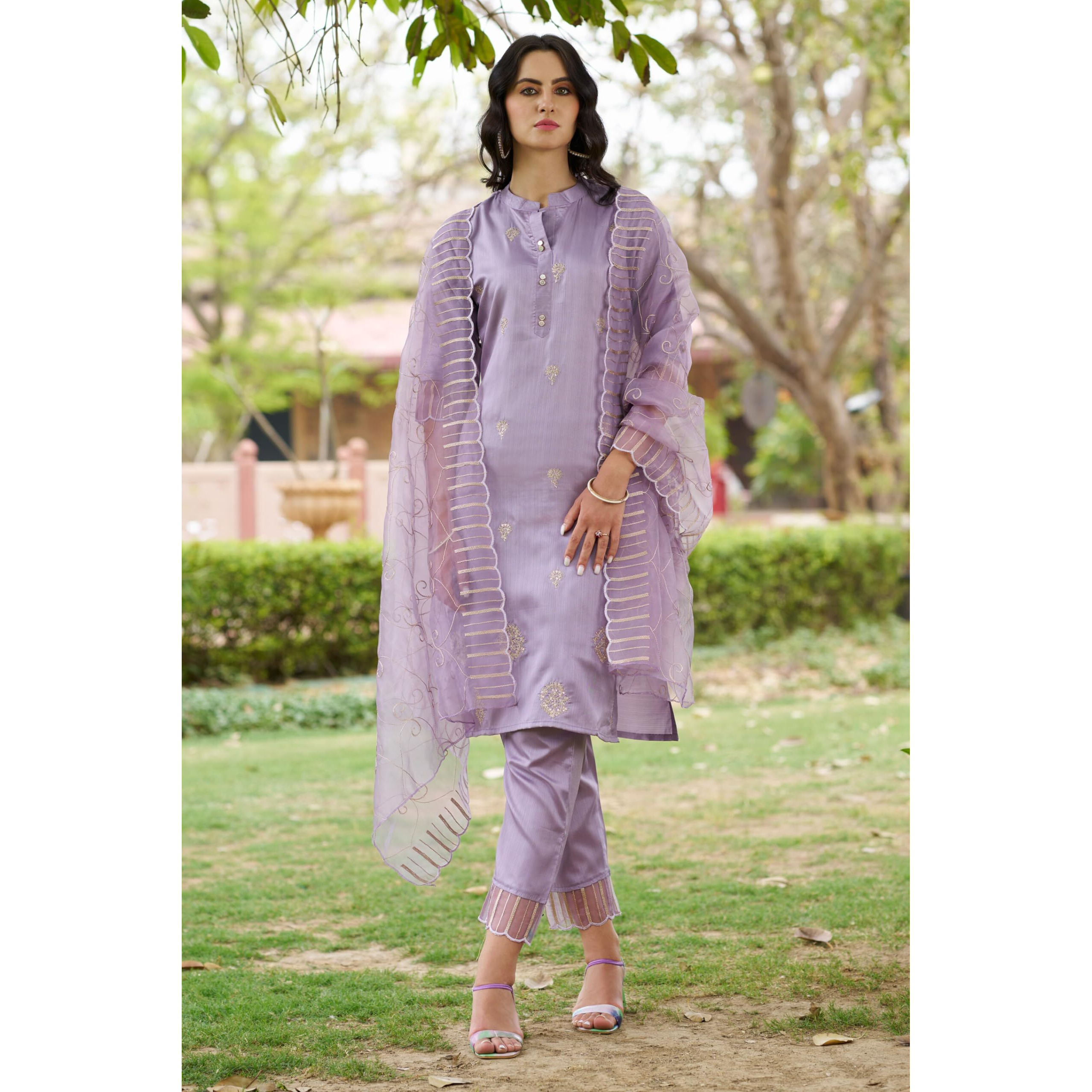 Vredevogel Women's Silk Blend Embroidered Kurta With Pant & Dupatta Set (Lavender-Large)