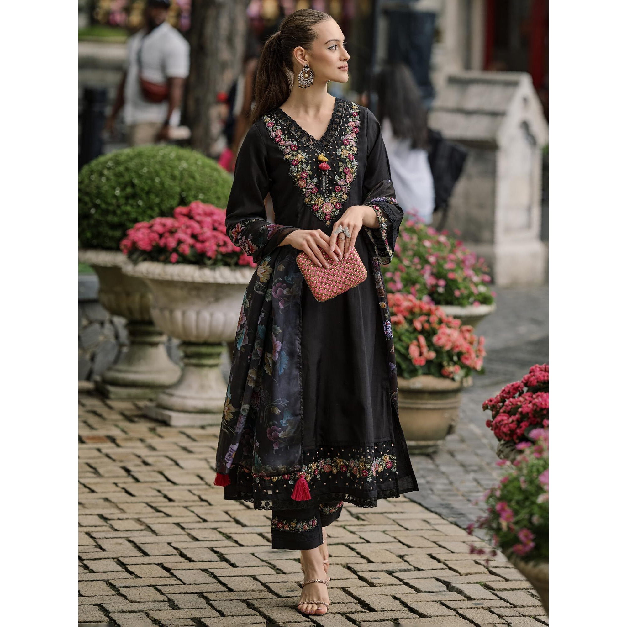 Indo Era Women's Black Embroidered Floral Silk Blend A-Line Kurta Trouser With Dupatta Set (Ieout7373_X-Large)