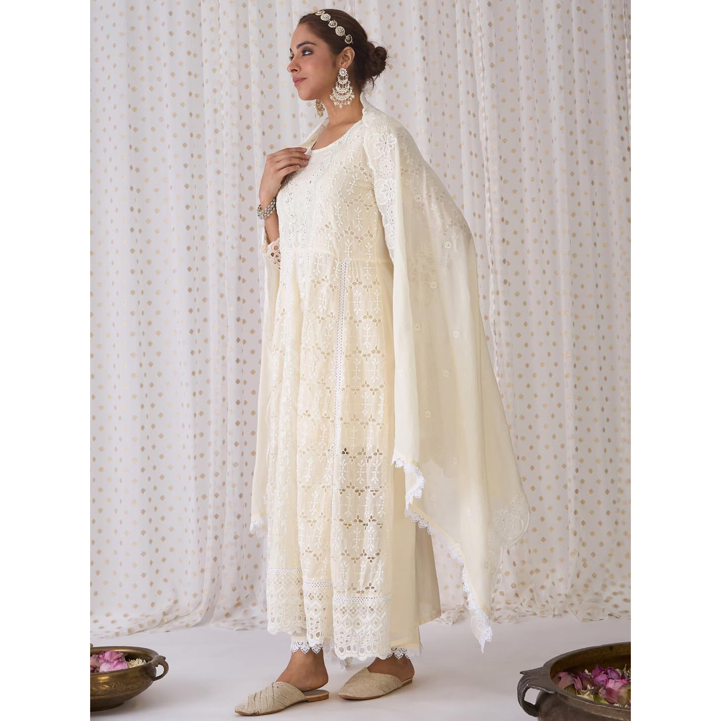 Indo Era Women's Embroidered Pure Cotton Kurta And Pant With Dupatta Set (Kh0Ow6066_Small), Off White