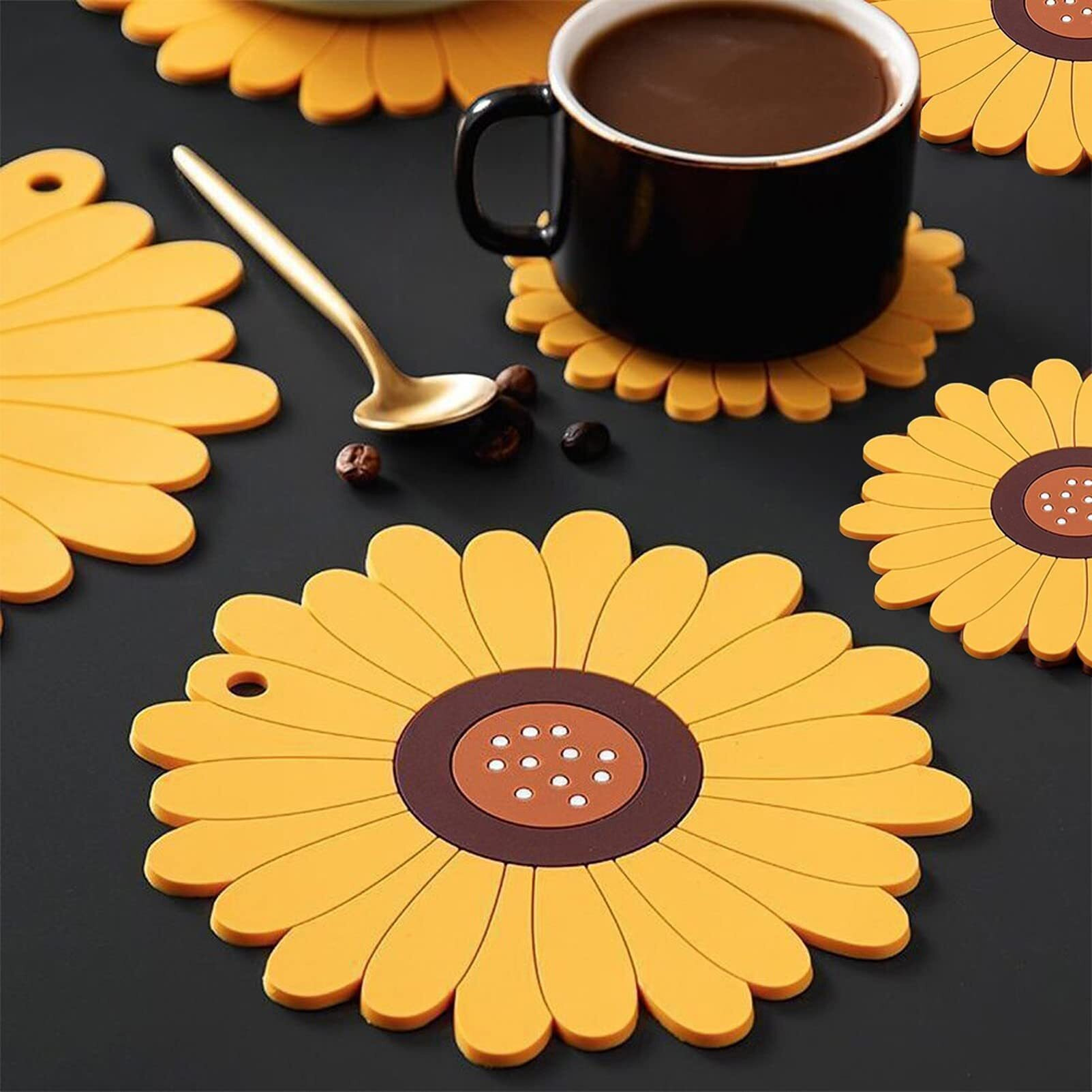 Wolpin Table Coasters Set Of 2 Sunflower Heat Insulation Pad For Big Hot Pots & Pans Casserole/Bowl/Placemats/Tea Coasters Pvc Anti-Slip (15.5 X 15.5 Cm) Waterproof