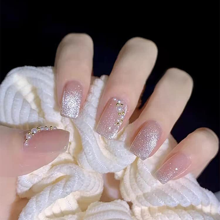 Secret Lives Designer Cats Eye Reusable Artificial Nails Extension Pink Color With 3D White And Golden Pearl Fake Nails Design 24 Pieces Set With Manicure Kit