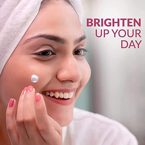 Fogg White Tone Combo, Face Cream & Face Powder For Women, Get Oil-Free, Even-Toned, Glowing Skin Instantly, 125G