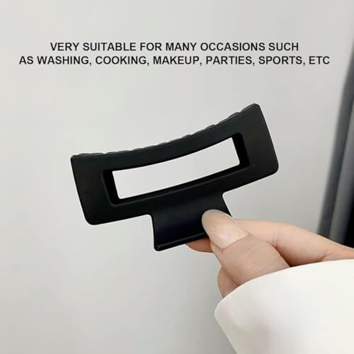 Pactiv New Black Hair Claw Korean Simple Temperament Matte Hair Clips Fashion Solid Color Hair Accessories(Pack Of 3)