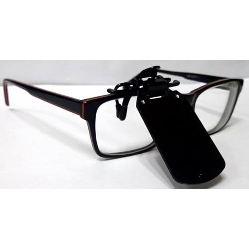 Pardini Clip-On Blinder For Shooting & Archery  Premium Eye Shield For Glasses, Issf Compliant, Non-Reflective Matte Finish, Lightweight & Durable, Adjustable For Left Or Right Eye [Black]