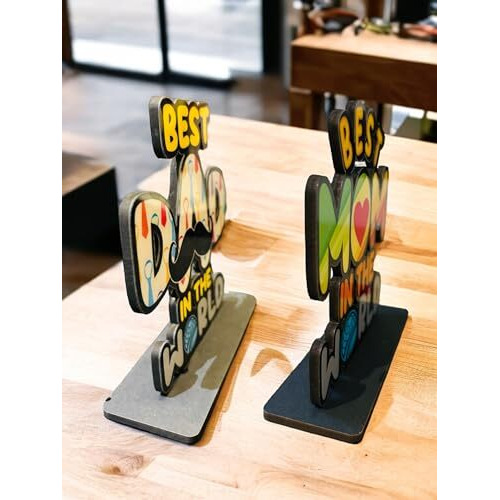 Warmingo De Best Mom & Dad In The World Wooden Trophy Combo | Best Gift For Mother Father Wedding Anniversary | Mothers Fathers Day Gift Multicolor (6 X 5.5 Inches Each)