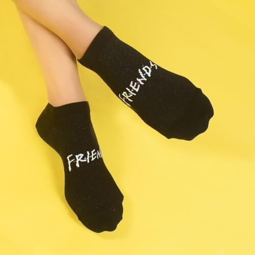 Balenzia X Friends Friends Logo & Central Perk Lowcut Socks For Women (Pack Of 3) - Black