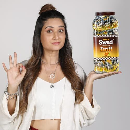 Swad Chocolate Candy Chulbuli Imli | Toffee Resuseable Jar | 150 Toffee