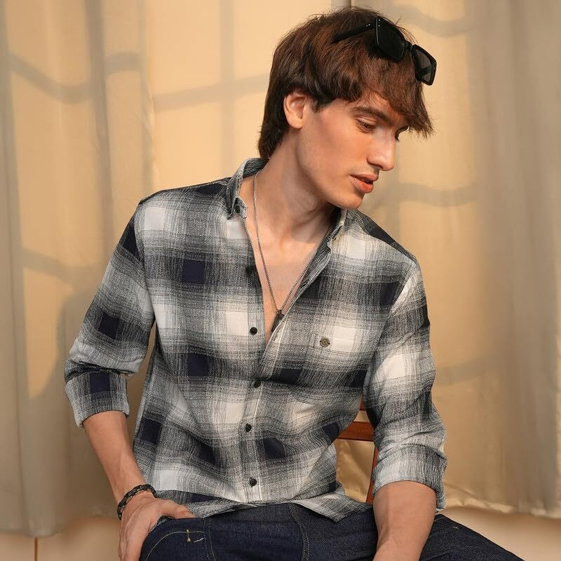 Campus Sutra Men's Charcoal Black & Ivory White Ombre Buffalo Check Shirt | Casual Wear | Spread Collar | Long Sleeve | Button Closure | Shirt Crafted With Comfort Fit For Everyday Wear