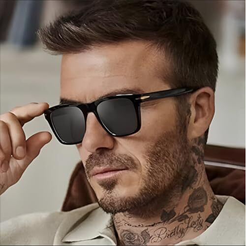 Roshfort Retro David Beckham Square Uv Protection Shade Sunglasses For Men & Women (Italic Black, D-3)