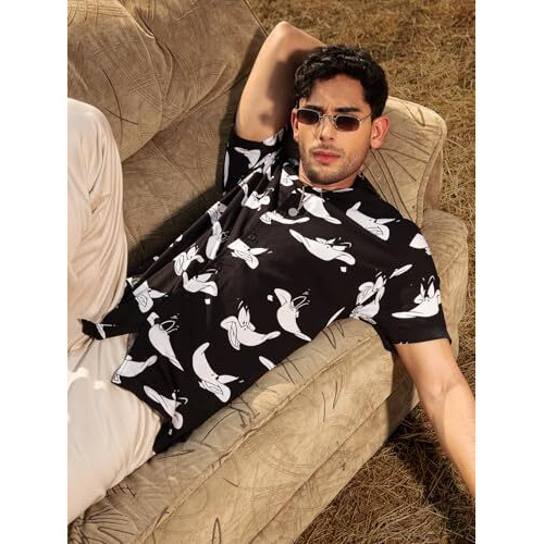 The Souled Store Official Daffy Duck Go Hawaii Men Holiday Shirts Black