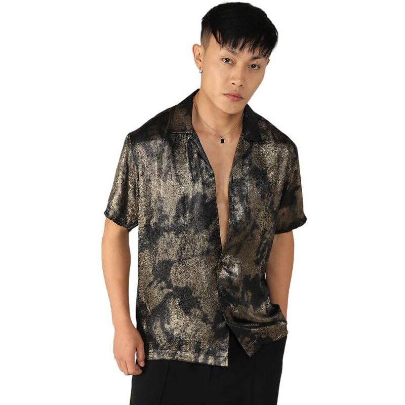 Campus Sutra Men's Midnight Black & Metallic Gold Metallic Ombre Shirt For Casual Wear | Cuban Collar | Short Sleeve | Button Closure | Shirt Crafted With Comfort Fit For Everyday Wear