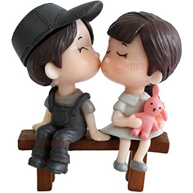 Tied Ribbons Valentine Romantic Love Couple Decorative Miniature Showpiece Birthday Valentine Gift For Girlfriend Boyfriend Husband Wife (Multi, Resin) - Wedding Anniversary Birthday Valentine Gifts