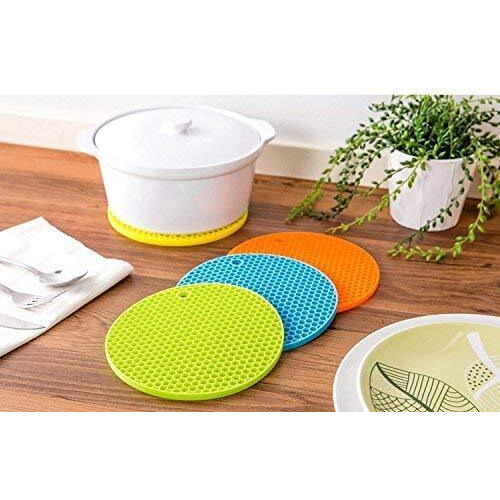 Gadget Deals Silicone Trivets Mats - Hot Mats For Dining Table & Kitchen Counter - Pack Of 4