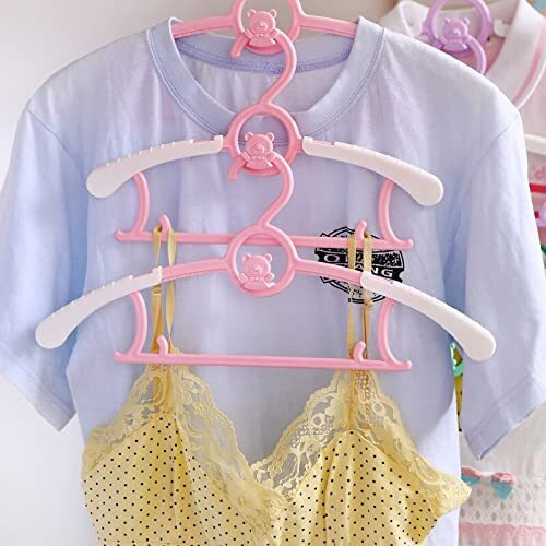 Wolpin Plastic Kids Cloth Hangers (Set Of 5 Pieces) Extendable Hanging Portable Baby Clothes Antislip Hanger,Pink