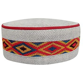 Vastraa Fusion Unisex Woolen Kullu Cap (Pack Of 1) (Ts00332_Round Patti In Center-Beige_Free Size)