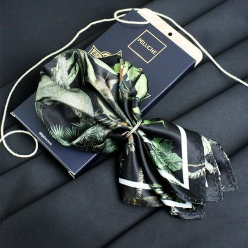 Peluche Jungle Allure Green Pocket Square For Men (14X14 Inches)