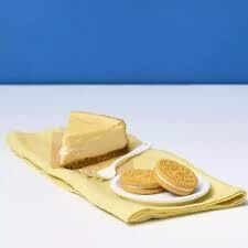 Oreos Double Stuff New York Cheesecake Vanilla Flavoured With Double Zesty Cheesecake Sandwich Cookies, Each 131G X Pack Of 2 (From Indonesia)