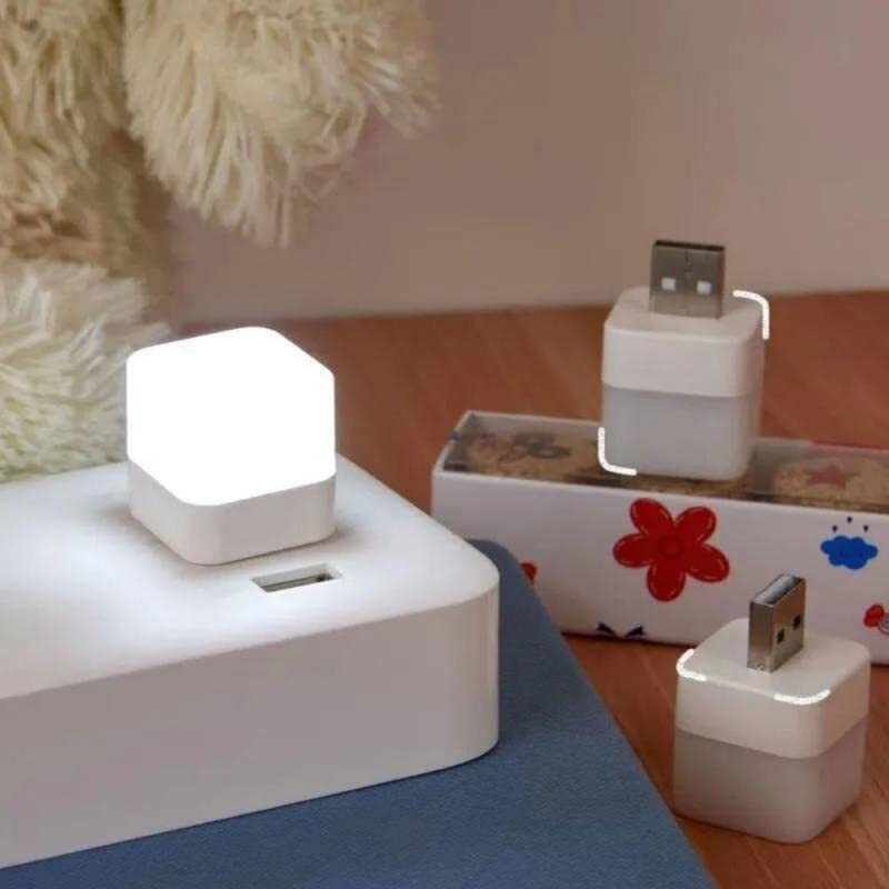Revwd - Mini Usb Led Light, Flexible Usb Ambient Light, Mini Led Light, Portable Car Bulb For Bedroom, Bathroom & Kitchen Use | Plug In Night Light Bulb (White)