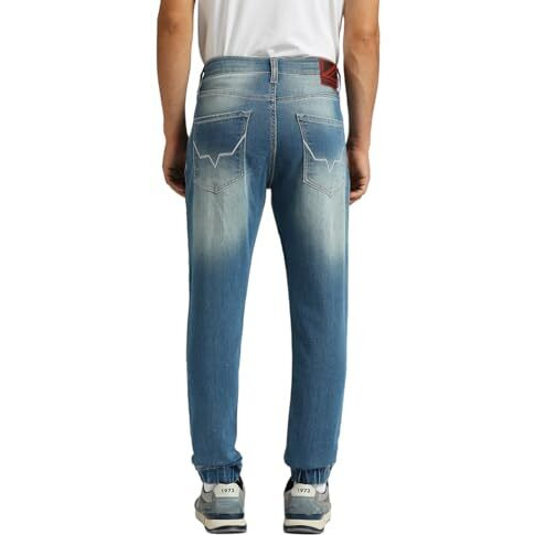 Pepe Jeans Men's Mid Rise Joggers Fit Jeans Blue