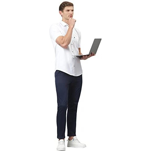 Thomas Scott Men's Solid Slim Fit 100% Cotton Casual Shirt With Cutaway Collar And Half Sleeve White
