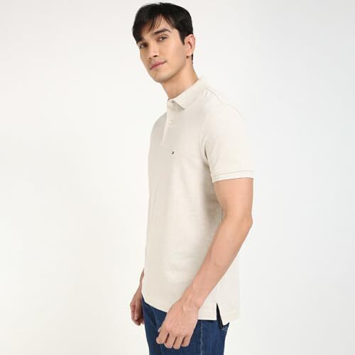 Tommy Hilfiger Mens Off White Color T-Shirt (Xl)