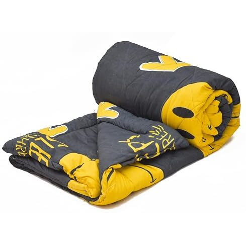 Manavrachit Cotton 210Tc Smiley Printed Bedding Set Of 4(1 Comforter Microfiber Filled And 1 Flat Sheet With 2 Pillow Covers) King Size Ac/Blanket Wedding Set(Black)