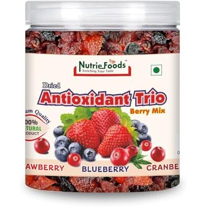 &quotNutriefoods" Enriching Your Taste Antioxidant Trio Berry Mix | Blended With Dried Strawberry, Blueberry And Cranberry | Great Source Of Vitamin C | 100% Natural Berries (250Gm)